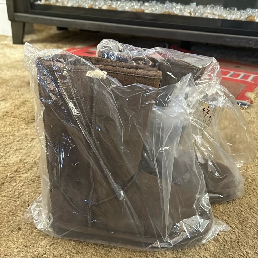 Bearpaw Eva Boot